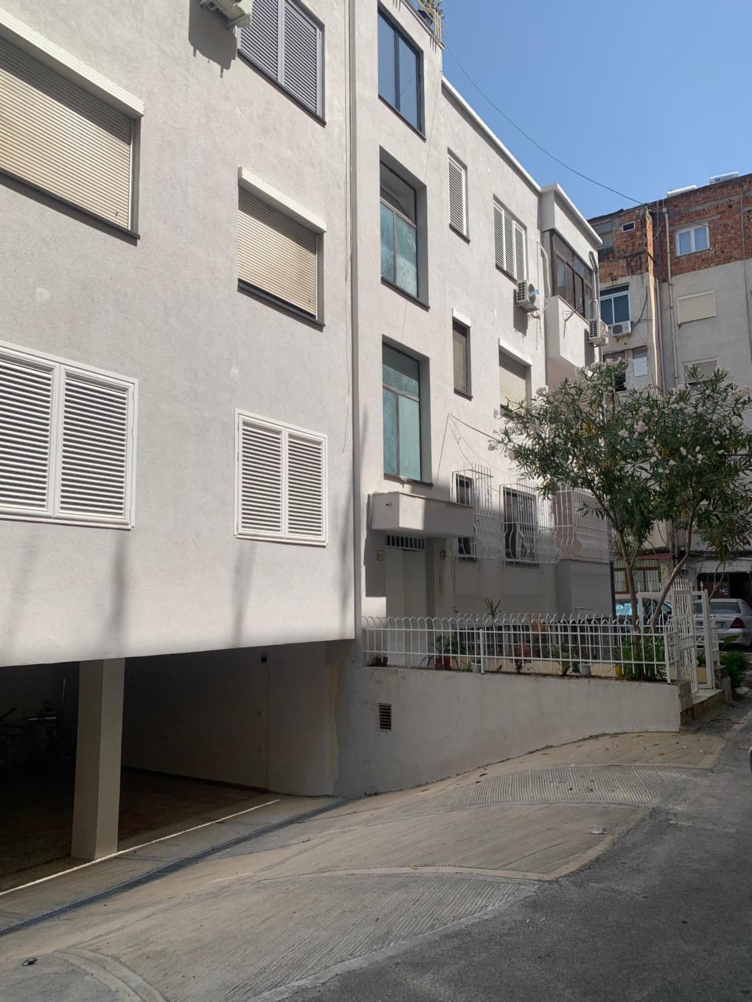 Nazari Apartment 2 Tirana Exterior photo